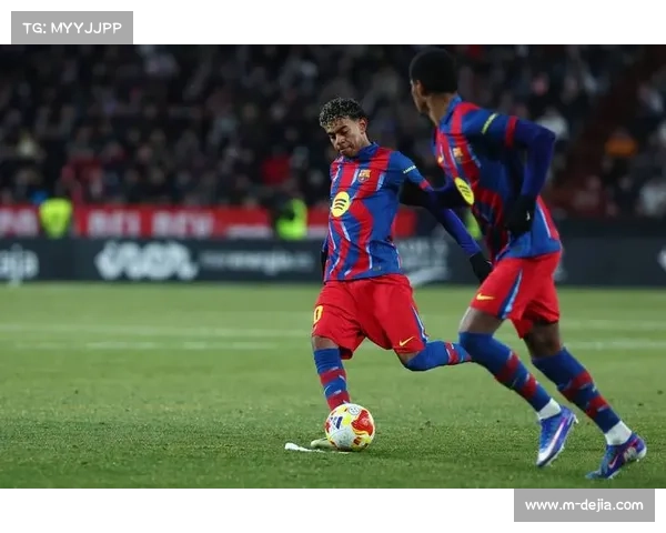 巴萨国王杯战马竞大名单公布,拉什福德、拉菲尼亚因伤缺席 巴萨国王杯战马竞大名单公布,拉什福德、拉菲尼亚因伤缺席